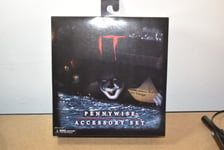 Neca IT 2017 PENNYWISE Accessory Set for 7" Figures BNIB