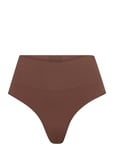 Spanx Spanxshape™ Extraordinary Thong Brun