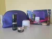 La Mer The Glowing Hydration Collection Gift Set. BNIB