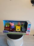 Peppa Pig on Grandpa pig's push along Train Toy Playset with Figures Brand New