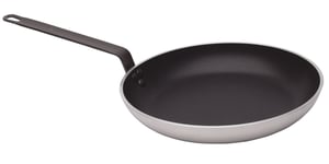 MasterClass Heavy Duty Aluminium Kitchen Frying Pan with Non-Stick Coating- 32cm