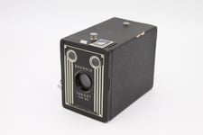 Kodak Brownie Target Six-20 lådkamera för 620-film - Begagnad