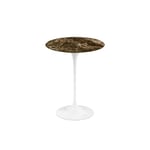 Knoll - Saarinen Round Table - Småbord, Vitt underrede, skiva i glansig brun Emperador marmor, Ø 41 - Brun - Sidobord - Metall/Sten