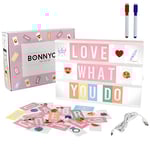 Light Box Rose avec 400 Lettres et Emojis, 2 Marqueurs - BONNYCO | Ç Inclus | Boite Lumineuse Message Ideal Decoration Maison Chambre Bureau | Tableau Lumineux Idee Cadeau Ado Fille et Femme Original