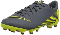 Nike Vapor 12 Academy GS MG, Chaussures de Football Mixte Enfant, Gris (Dark Grey/Black-Dark Grey 070), 35 EU