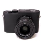 Leica Used Q-P Typ 116 Compact Digital Camera