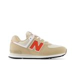Boy's Trainers New Balance Juniors 574 Lace up Casual in Cream