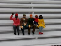 F700 Greenhills Scalextric Carrera Group of 5 Hand Painted Seated Spectators ...