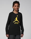 Los Angeles Lakers Essential Older Kids' (Boys') Jordan NBA Long-Sleeve T-Shirt