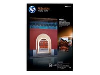 HP Premium Photo Paper - Papier photo brillant - Super A3/B (330 x 483 mm) - 240 g/m? - 25 feuille(s) - pour DesignJet T120, T1500, T2500, T3500, T520, T790, T790ps, T920; Officejet 7110, 7110xi