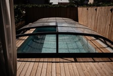 Pooltak Nova Comfort 4x8 m pool utan sarg Aluminiumvit