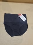 Spanx Women's Ecocare Everyday Shaping Briefs Size XL - See Description