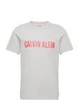 S/S Crew Neck *Villkorat Erbjudande Underwear Night & Loungewear Pyjama Tops Grå Calvin Klein