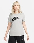 Nike Sportswear Essentials Women's Logo T-Shirt (Plus size)