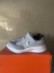 Nike Star Runner 2, Infant Boys Trainers Size UK 10 EUR 27.5 Grey Shoes New