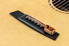KNA SG-2 Mikrofon för stålsträngad gitarr m. volymkontroll