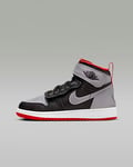 Air Jordan 1 Hi FlyEase Older Kids' Shoes