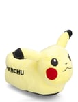 Pokemon 3D House Shoe Yellow Leomil