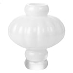 Louise Roe Balloon 02 Vase 20 cm, Opal White Opalhvit Munnblåst glass