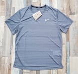 Nike Miler Dri-Fit Running Top T-Shirt Mens Size Medium Lightweight Deadstock