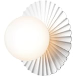 Liila Muuse Wall/Ceiling Lamp 200 mm, White / Opal