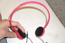 Small Pink Childs/Kids/Childrens/Toddlers Headphones 4 Samsung Galaxy Tab Tablet