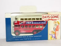 Lledo Days Gone DG049023 AEC Renown Bus Fry's Chocolate Cream