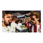 Jeu - EA Electronic Arts - FIFA 18 - Contrôle des joueurs - Sport - En boîte