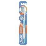Oral-B Complete Clean Medium Toothbrush