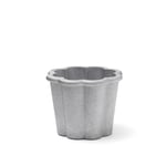 Byarums Bruk - Fjällsippa kruka låg rå aluminium - Utomhuskrukor - Signe Persson-Melin - Grå