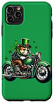 Coque pour iPhone 11 Pro Max St. Patricks Ride: Bulldog on a Classic Motorcycle