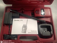 Hunter F1 käytetty VHF radiopuhelin