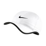 The black underbill on the Nike Sportswear AeroBill Featherlight Cap helps reduce glare so you can see more and squint less. Sweat-wicking fabric mesh inserts help keep feeling cool comfortable throughout day. This product is made from at least 75% recycled polyester fabric. Adjustable - White