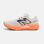 New Balance FuelCell Propel v5 - Vit Löparskor, Storlek 45 för Optimal Prestanda och Komfort