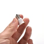 E12 till E14 Glödlampa Hållare Adapter Sockel Konverter Ljus Bas Kandelaber Vit [DB] one size