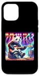 Coque pour iPhone 13 Pro Panda joue de la guitare sur une scène avec des lumières. Guitare électrique