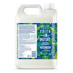 Faith In Nature Natural, Super Concentrated, Laundry Liquid with Aloe Vera and 5