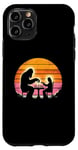 Coque pour iPhone 11 Pro Bigfoot vs Jesus Jeu d'échecs – Drôle Sasquatch Jésus Christ