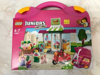 Lego 10684 Juniors Supermarket Suitcase 134 pieces age 4 - 7  ~NEW Lego Sealed