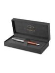 Parker Sonnet Essentials kuglepen, metal og orange lak med palladiumkant, medium spids, sort blæk, gaveæske