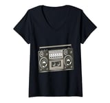Womens vintage radio day music-kassit V-Neck T-Shirt