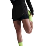 Nike Swift Shorts Dam L Svart Korta Löparbyxor för Bekväm Träning