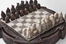 Isle of Lewis Brown Chess Set - Brettspill fra Outland