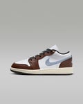 Air Jordan 1 Low SE Older Kids' Shoes