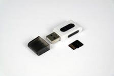 Habrok Vision SD Card and Reader