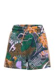 T7 Vacay Queen Aop Shorts Tr G Sport Shorts Multi/patterned PUMA