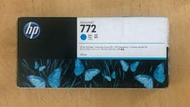 Genuine HP 772 Ink - CYAN CN636A / DESIGNJET Z5200 Z5400 (INC VAT) BOXED