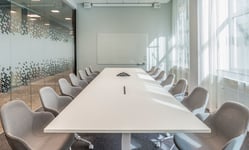 Whiteboard MagVision svart NCS S9000-N 980x630x15 - Abstracta