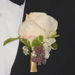 Corsage Ros Vit/Persika