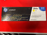 HP 304A  CC523A Genuine Original Color Laserjet Pro Yellow Toner Cartridge